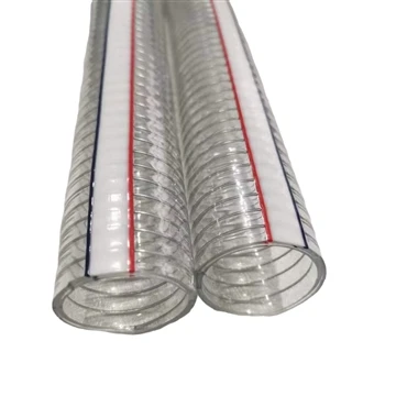 Pourquoi les tuyaux en PVC puent et noircissent en été